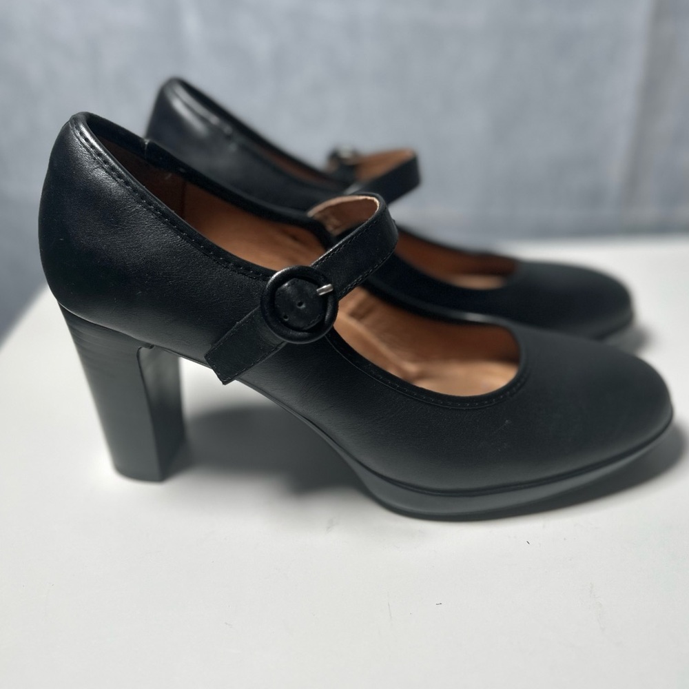 Sofft Women’s Mary Jane Hells Black Leather Size 10 M - Picture 2 of 15